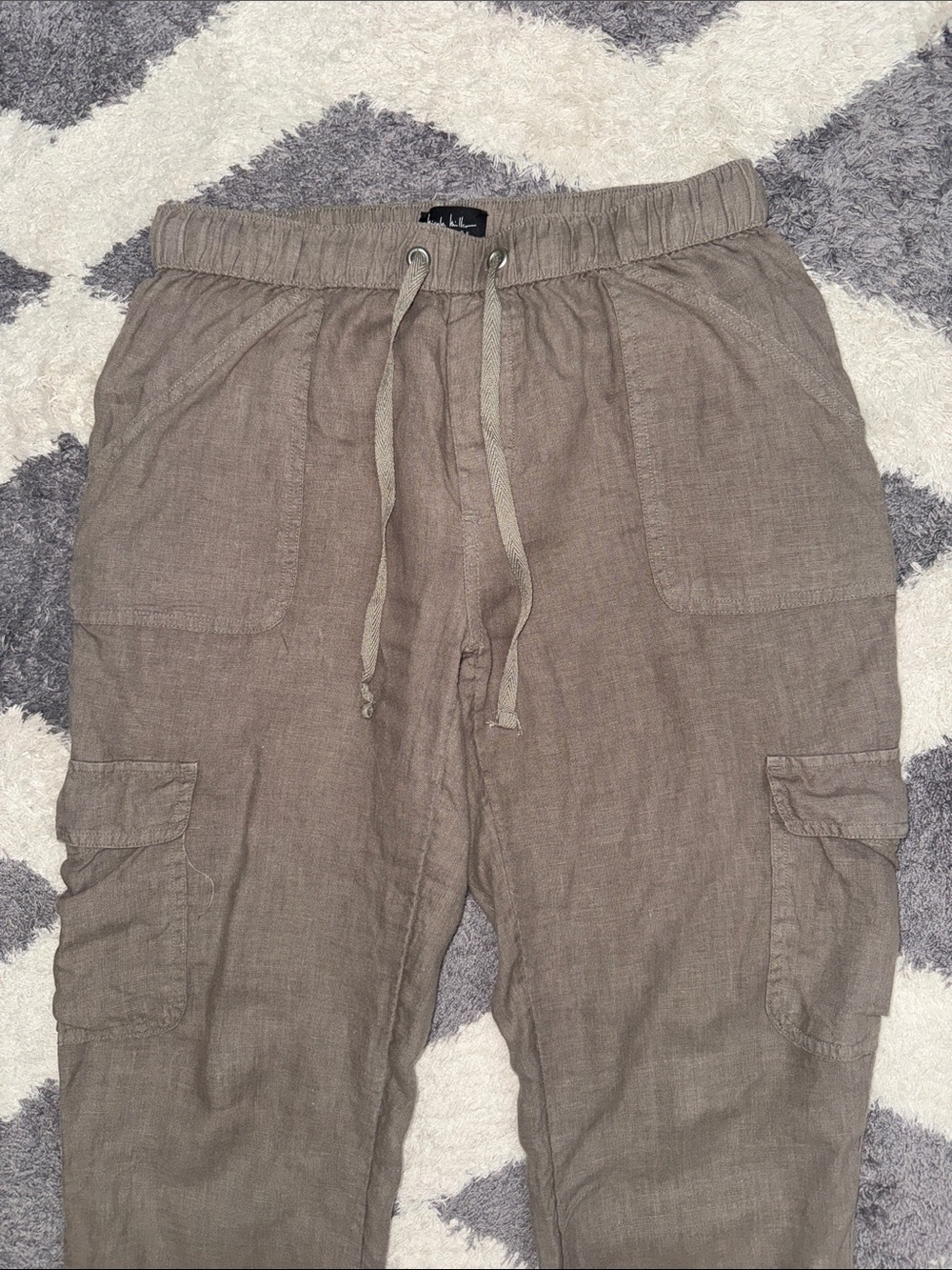 Nicole Miller 100% linen cargo joggers size small - Picture 3 of 10